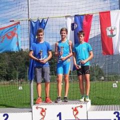 Na zmagovalnih stopničkah